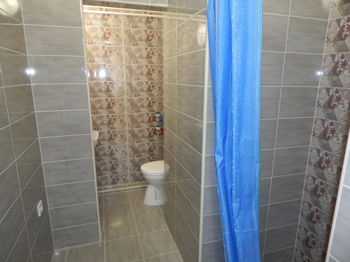 Kalvin Vendegszobak Debrecen Buitenkant foto
